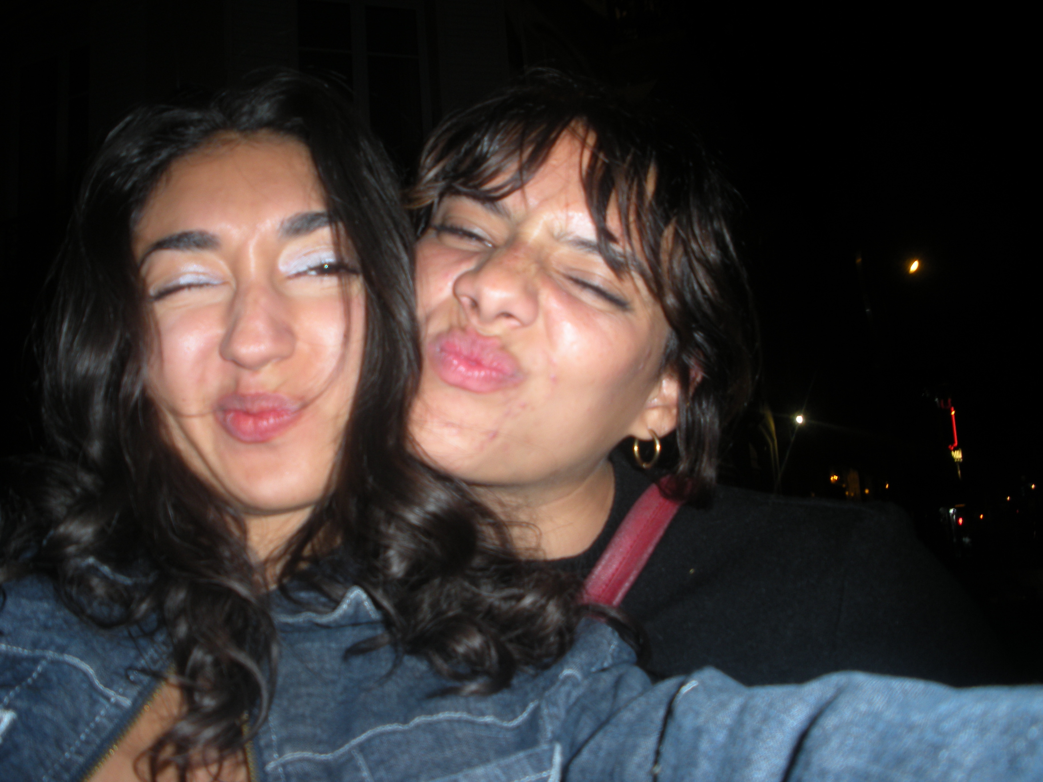 PARIS friendship SUMMER 25 photo